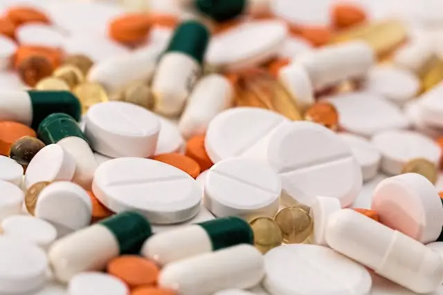 Farmacêutica, Dispositivos Médicos e Saúde
